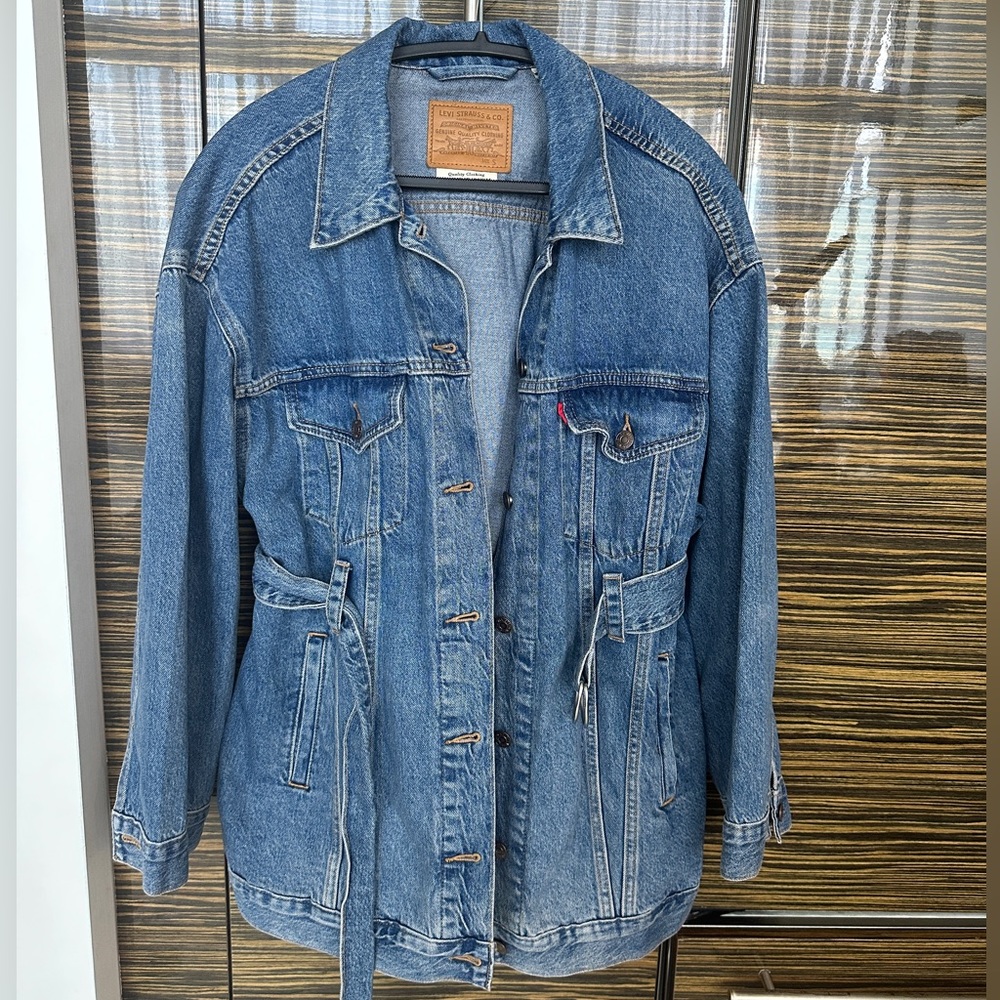 #B7 Levis Belted Trucker Jacket Sz S Oversized Drop Shoulder Boyrfriend Style - Picture 2 of 12